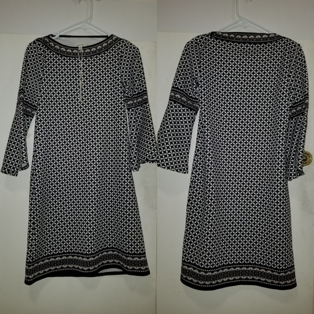 Eliza J size 6 Black and white reptile mini dress